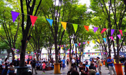 「世界市」は現在でも学生に受け継がれている